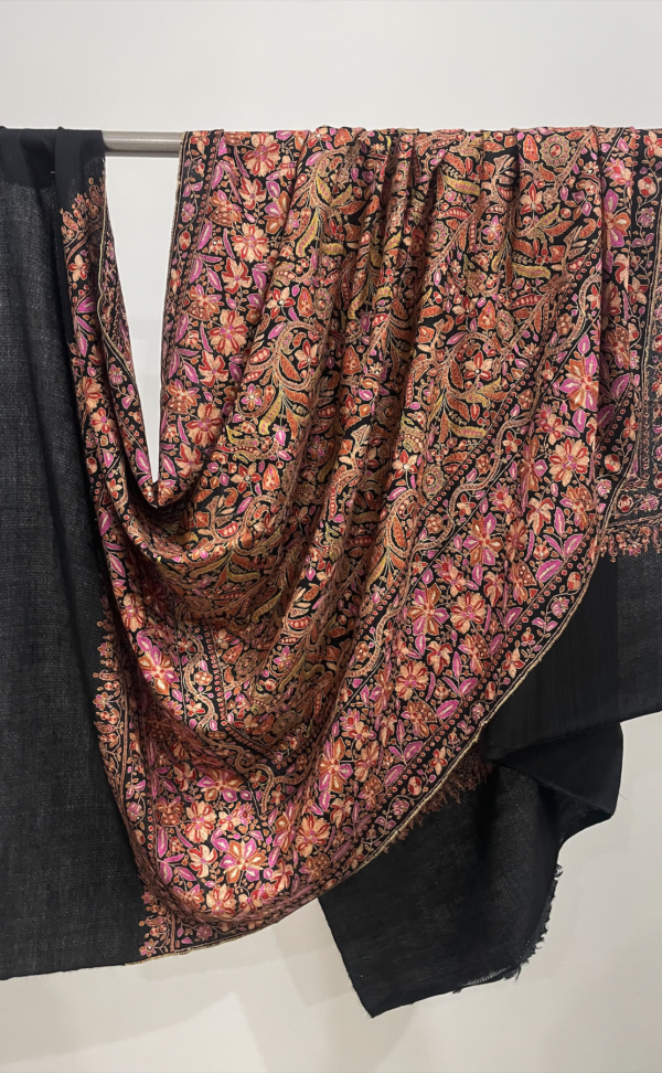 Full Sozni Embroidered Jama Shawl - Image 4